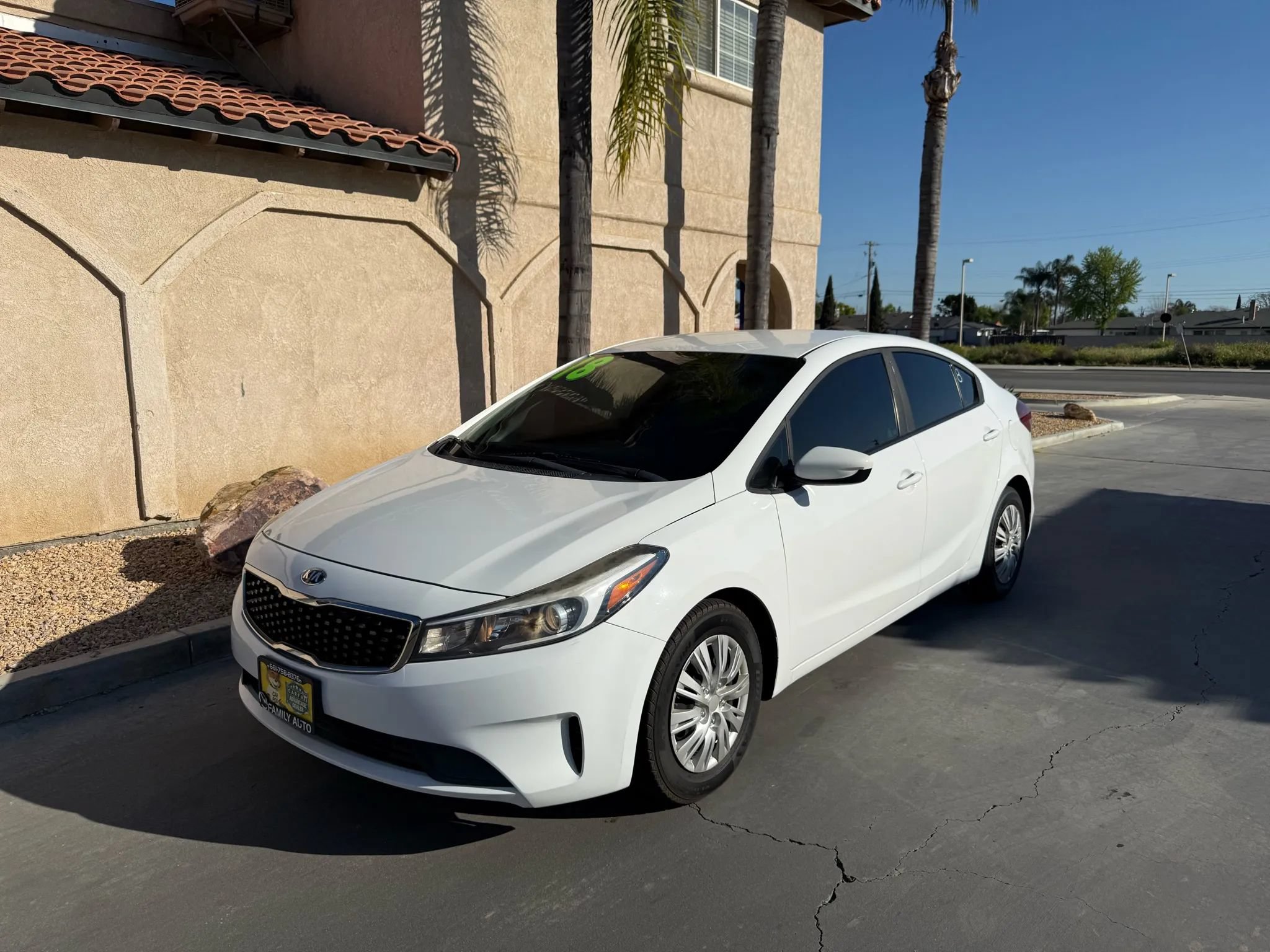 Used 2018 Kia Forte LX FWD image 1