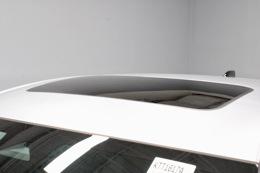 Used 2025 Honda Accord Sport image 33