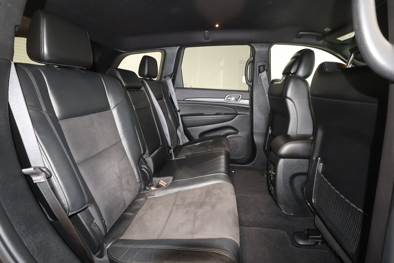 Used 2021 Jeep Grand Cherokee Laredo X RWD image 16