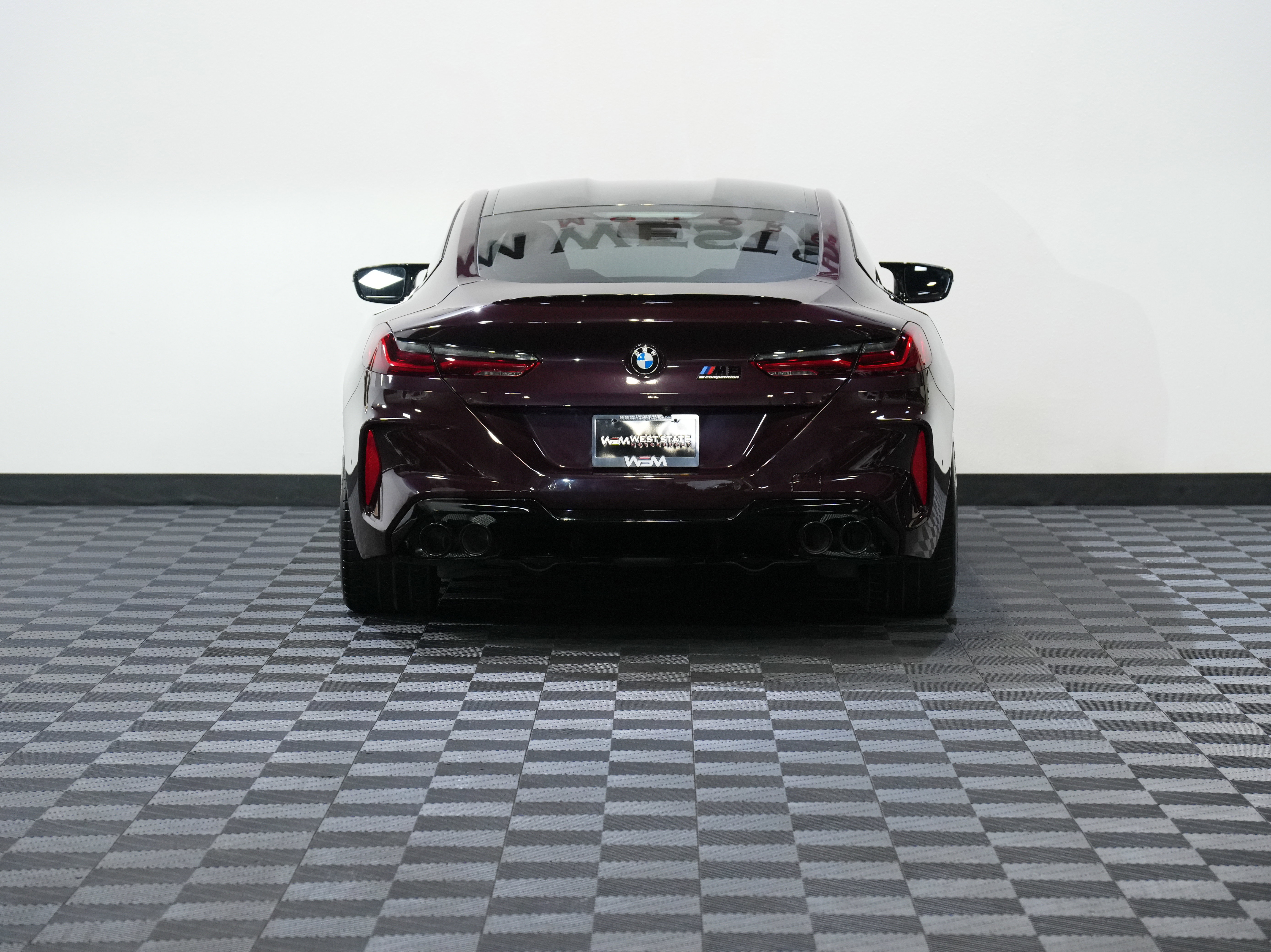 Used 2022 BMW M8 Competition image 7