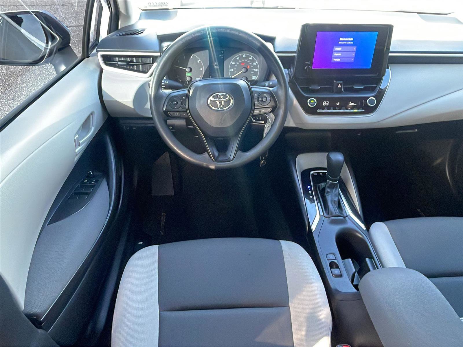 Used 2024 Toyota Corolla LE image 19