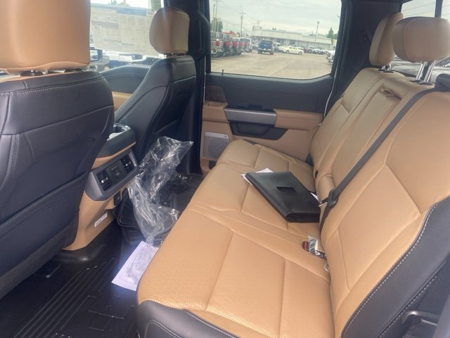 New 2025 Ford F250 Lariat w/ Lariat Ultimate Package image 11