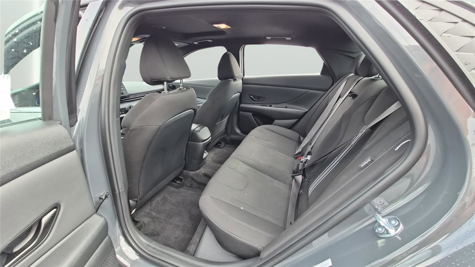Certified 2026 Hyundai Elantra SEL Sport Premium FWD image 18