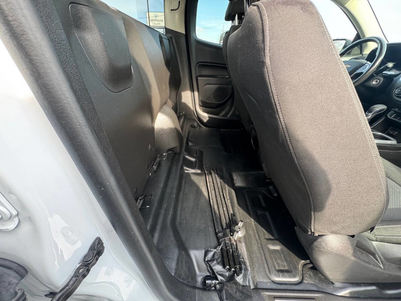 Used 2022 Chevrolet Colorado LT w/ Fleet Safety Package image 15