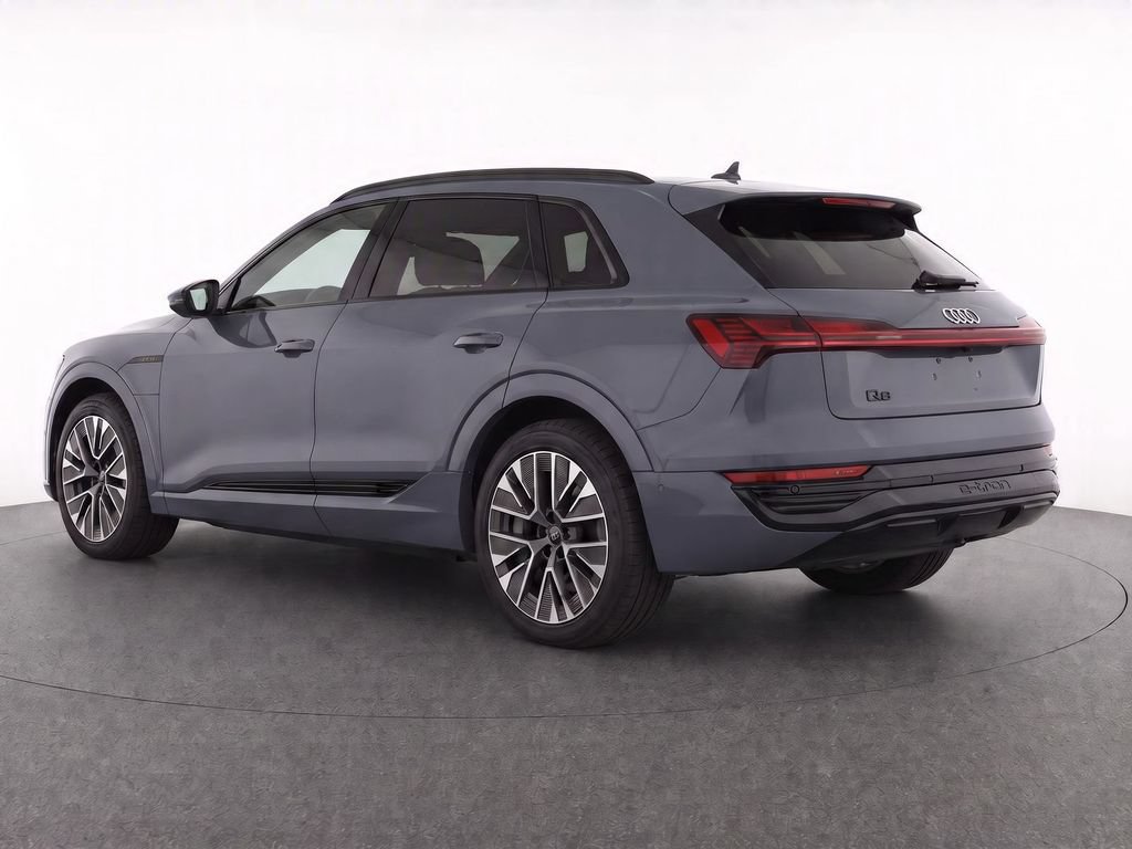 Used 2024 Audi Q8 e-tron Prestige w/ Prestige Package AWD/4WD image 7