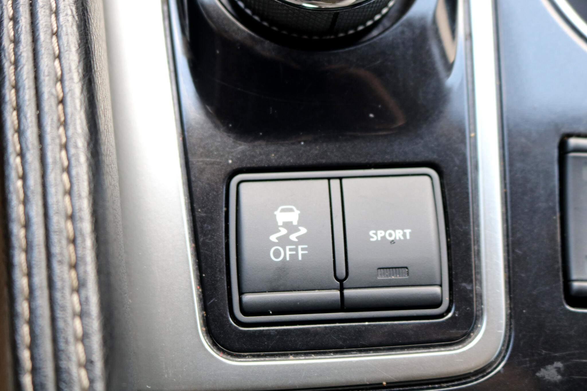 Used 2022 Nissan Maxima SV w/ Floor Mat Group image 48