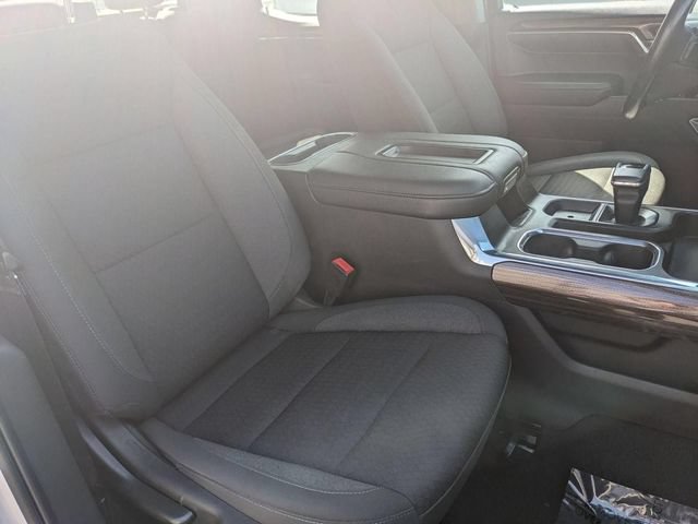Used 2022 Chevrolet Silverado 1500 RST AWD/4WD image 30