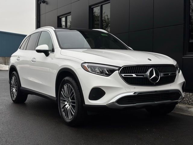 Used 2026 Mercedes-Benz GLC 300 4MATIC image 9