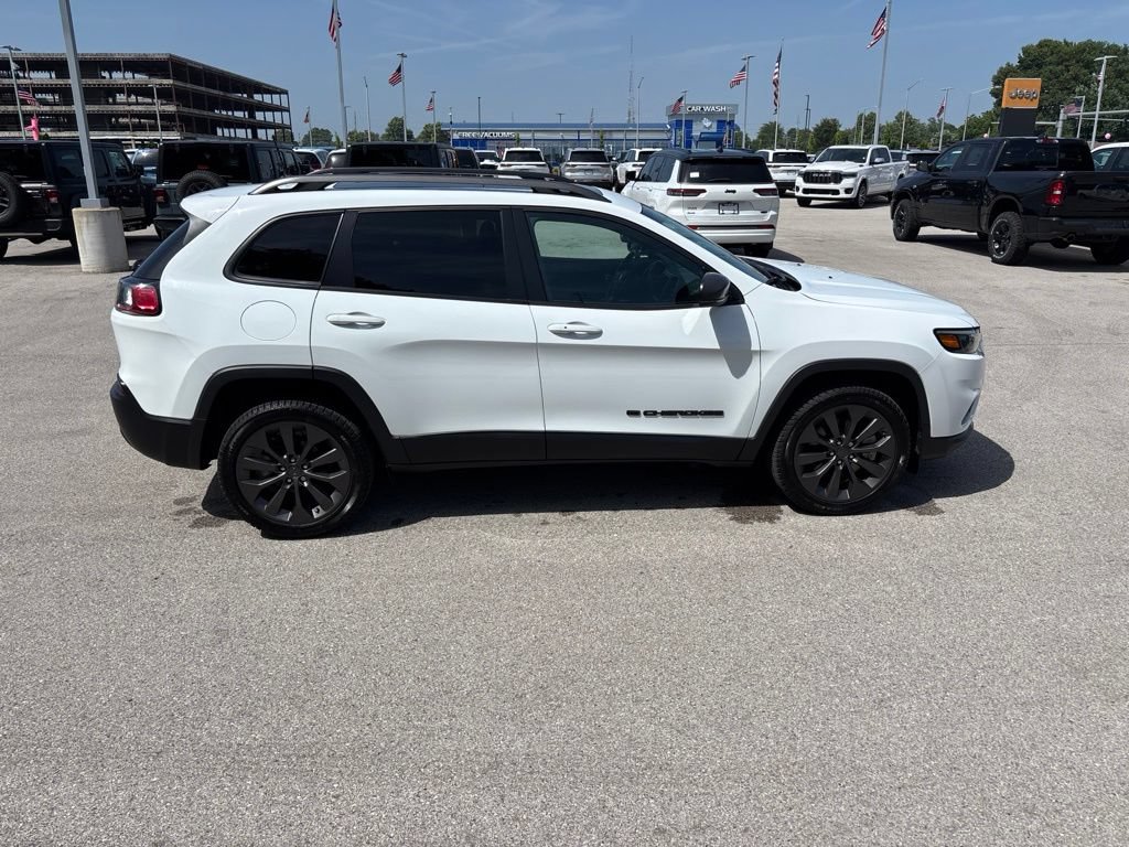 Used 2021 Jeep Cherokee Latitude Lux 80th Anniv w/ Quick Order Package 2YU 80th FWD image 6