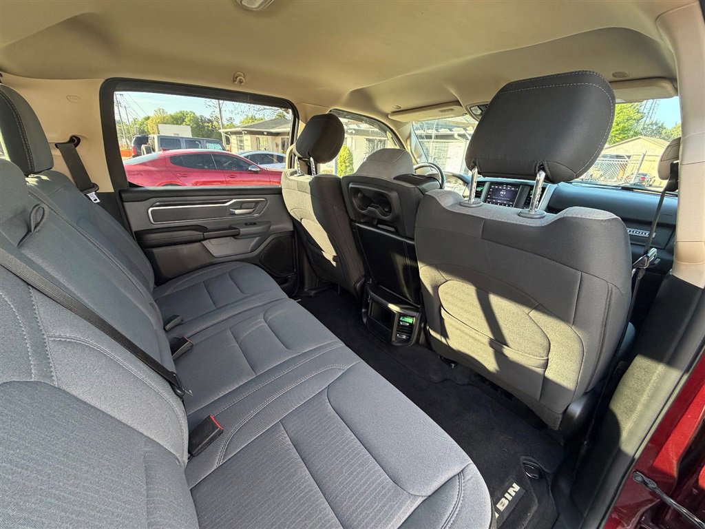 Used 2019 RAM 1500 Big Horn AWD/4WD image 20