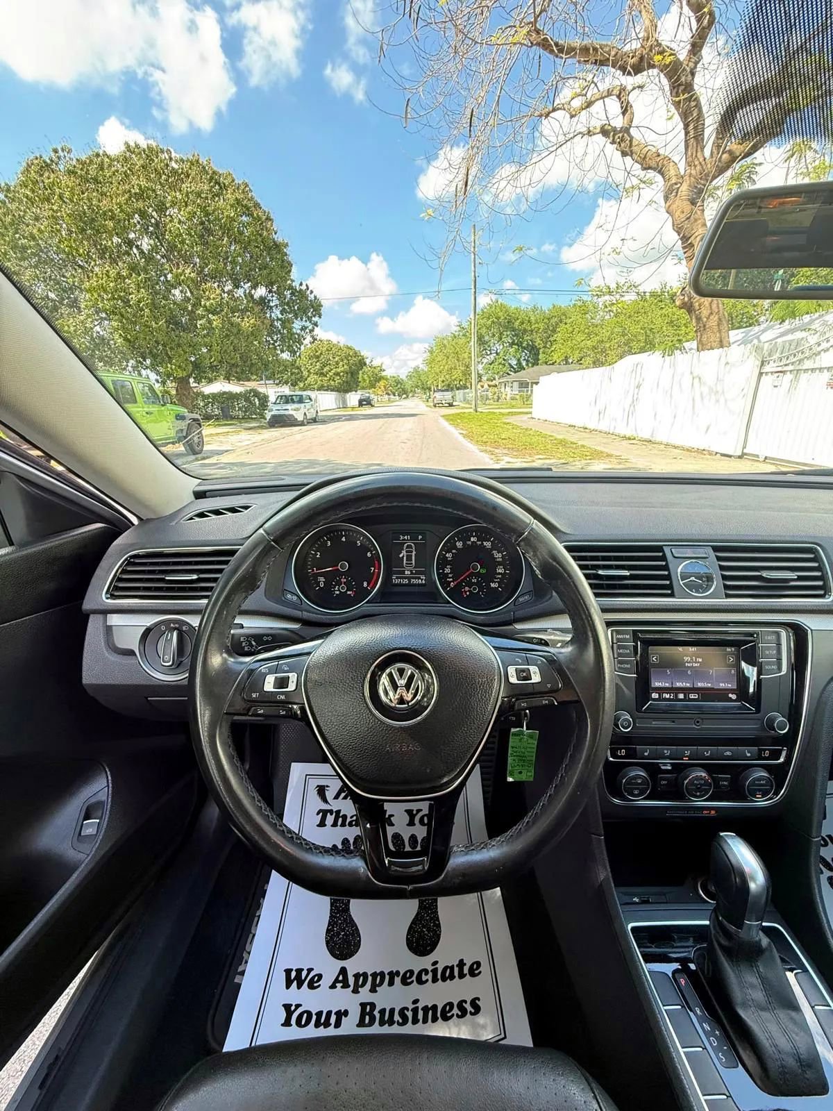 Used 2016 Volkswagen Passat 1.8T R-Line FWD image 9