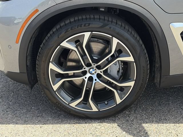 Used 2026 BMW X5 xDrive50e w/ Executive Package AWD/4WD image 10