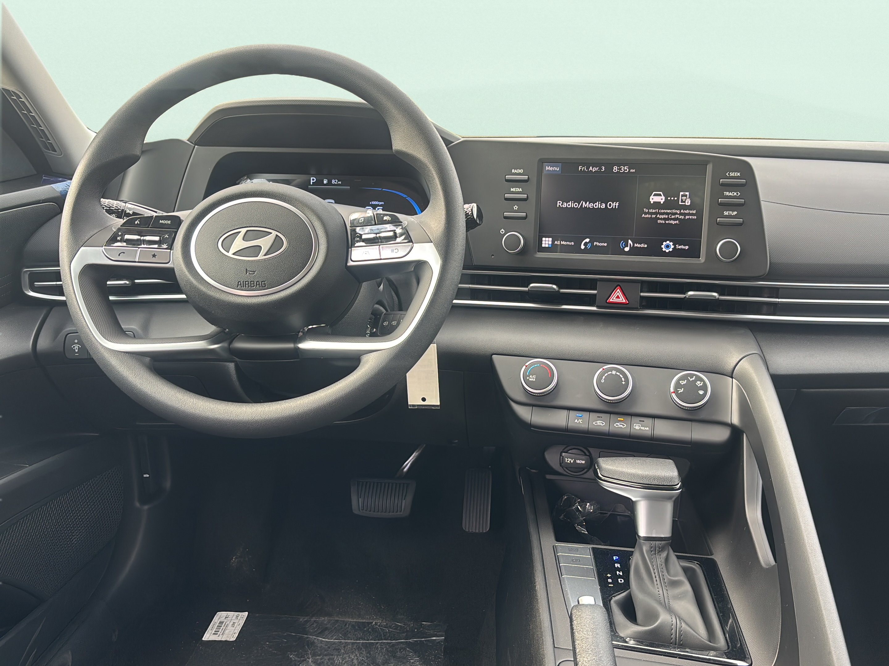 Certified 2026 Hyundai Elantra SE FWD image 10