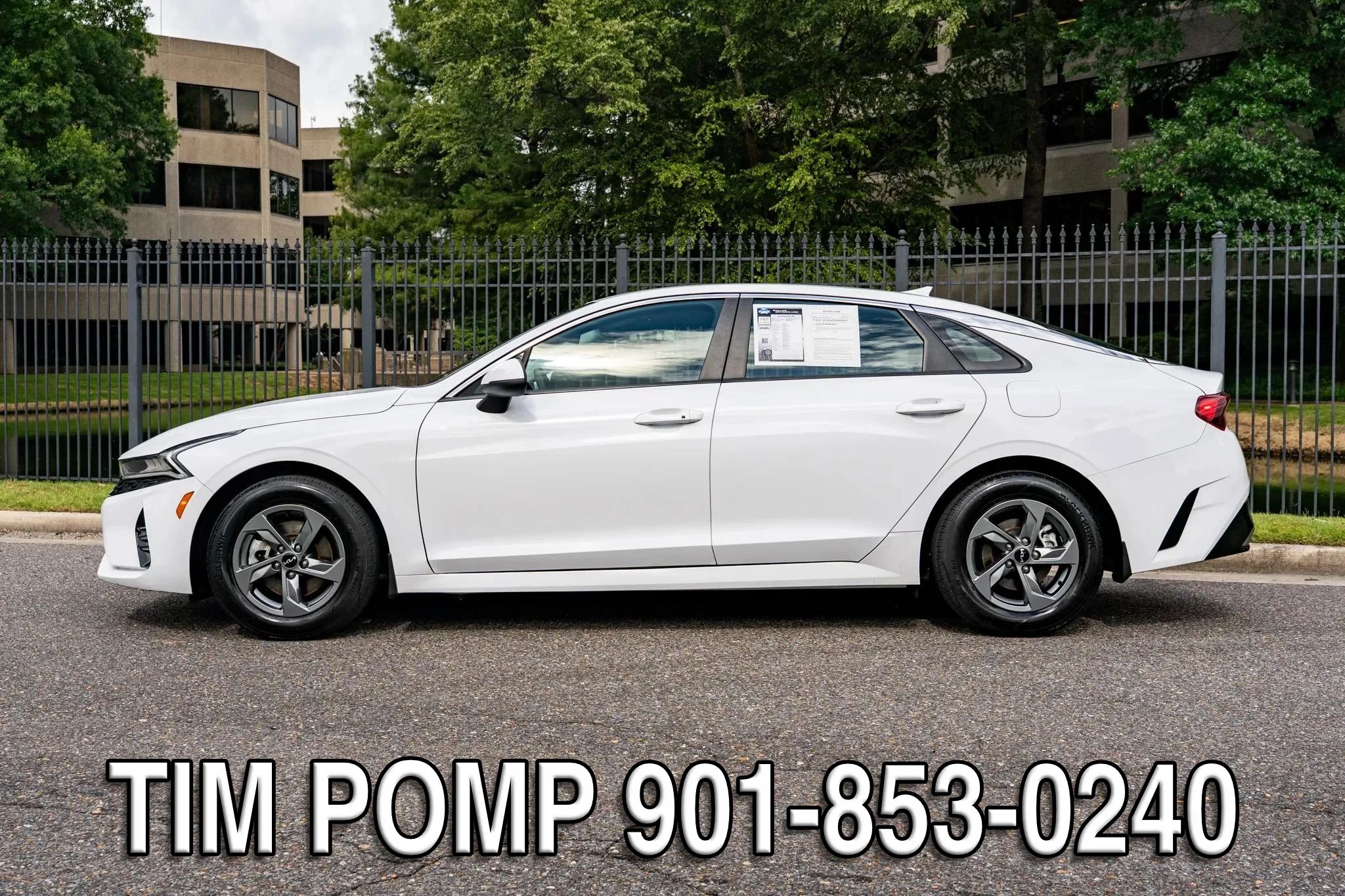 Used 2023 Kia K5 LXS FWD image 9