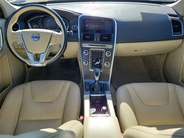 Used 2015 Volvo XC60 T6 w/ Proximity Package image 12