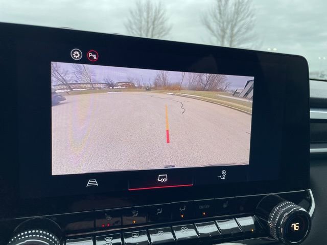 Used 2025 GMC Canyon Elevation w/ Convenience Package image 8