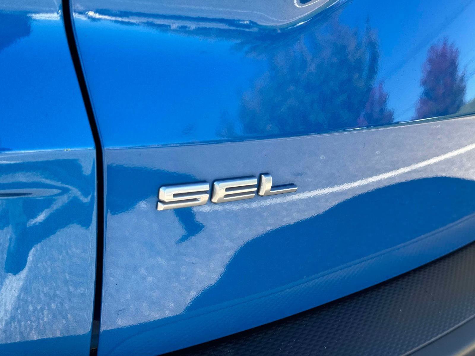 Used 2021 Ford Escape SEL w/ Technology Package AWD/4WD image 7