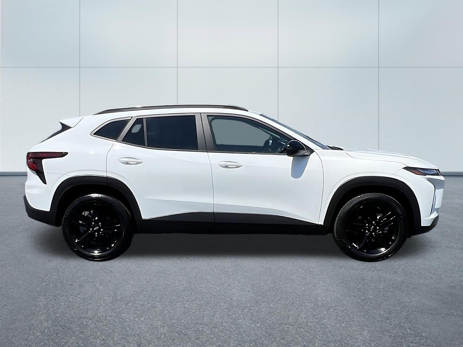 Used 2026 Chevrolet Trax ACTIV w/ Driver Confidence Package FWD image 7