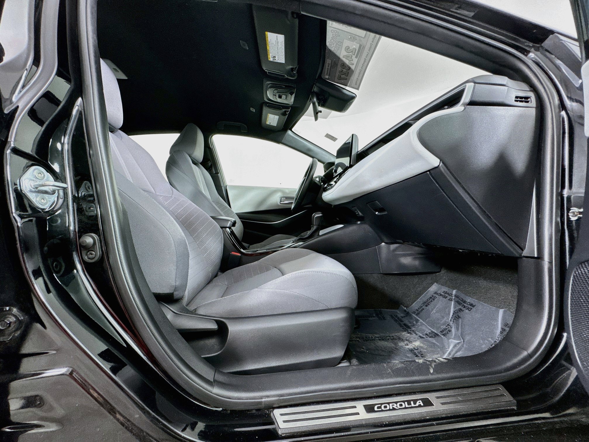 Certified 2023 Toyota Corolla SE FWD image 26