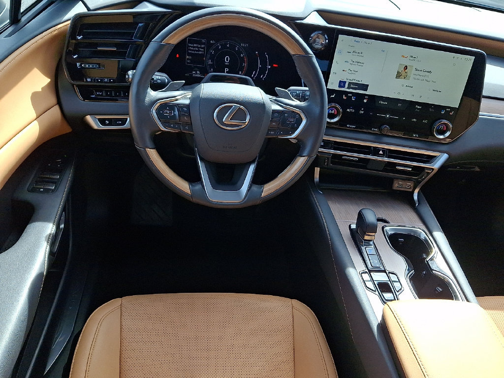 Used 2024 Lexus RX 350 Premium AWD/4WD image 2