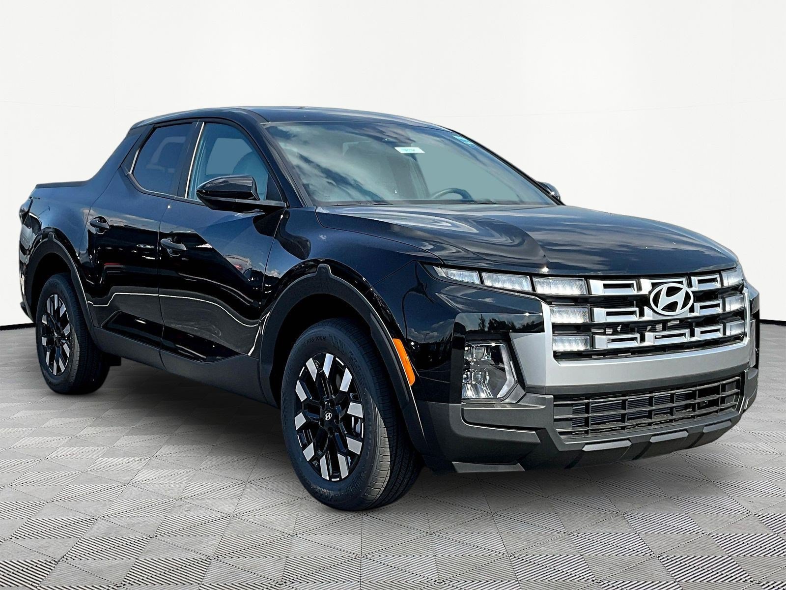 New 2027 Hyundai Santa Cruz SE AWD/4WD image 3