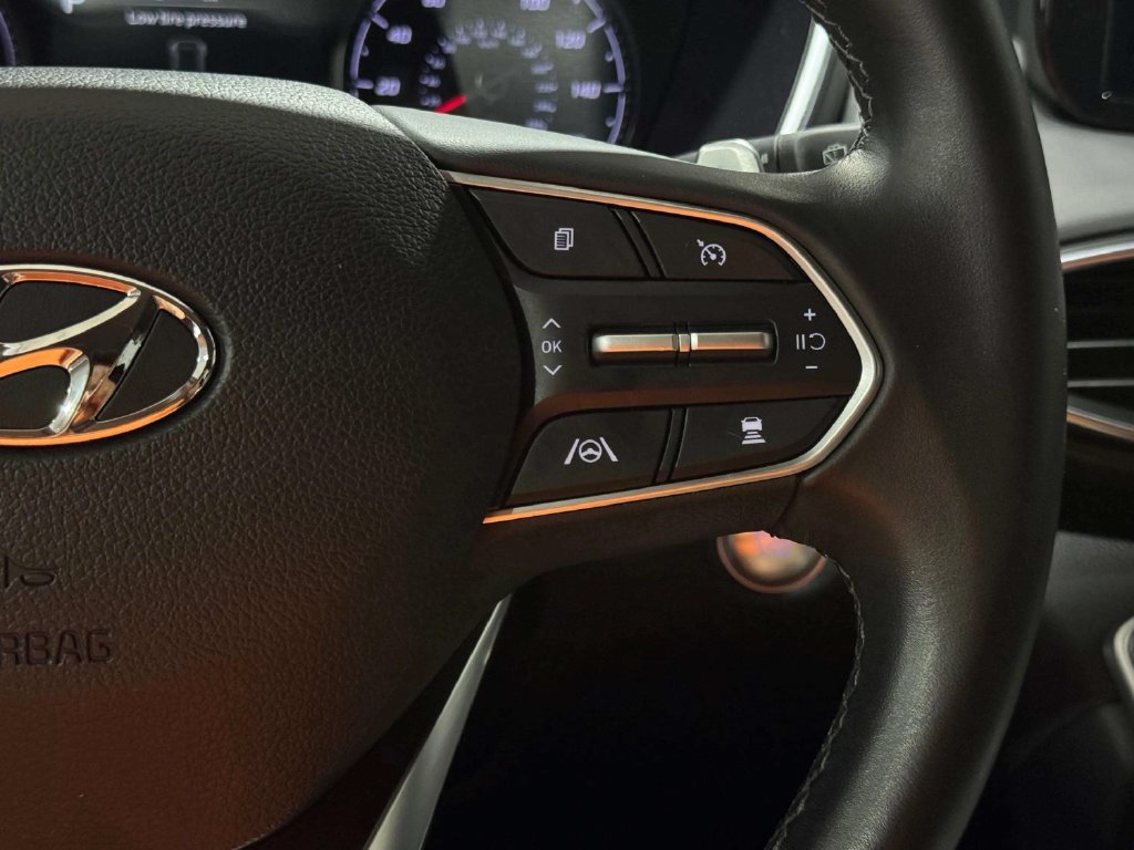 Certified 2023 Hyundai Santa Fe XRT AWD/4WD image 16