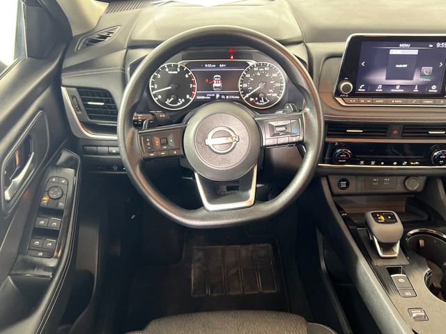Used 2024 Nissan Rogue SV image 15