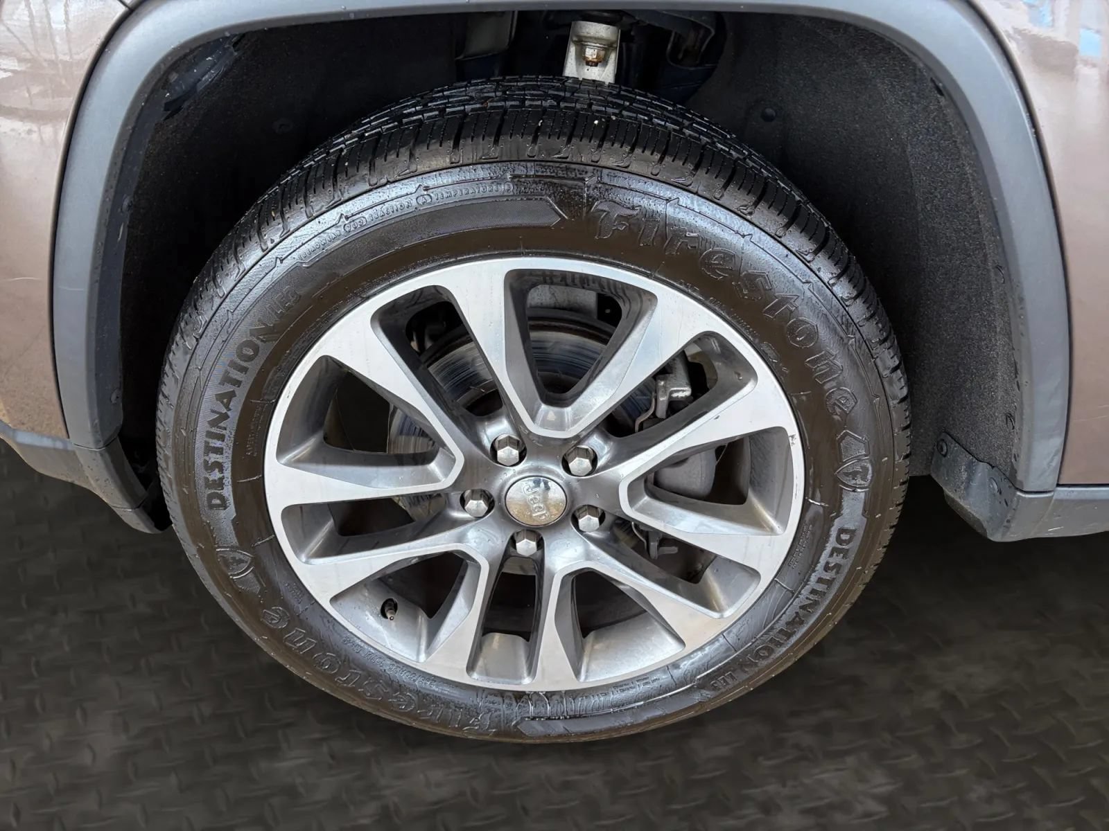 Used 2018 Jeep Grand Cherokee Limited AWD/4WD image 35