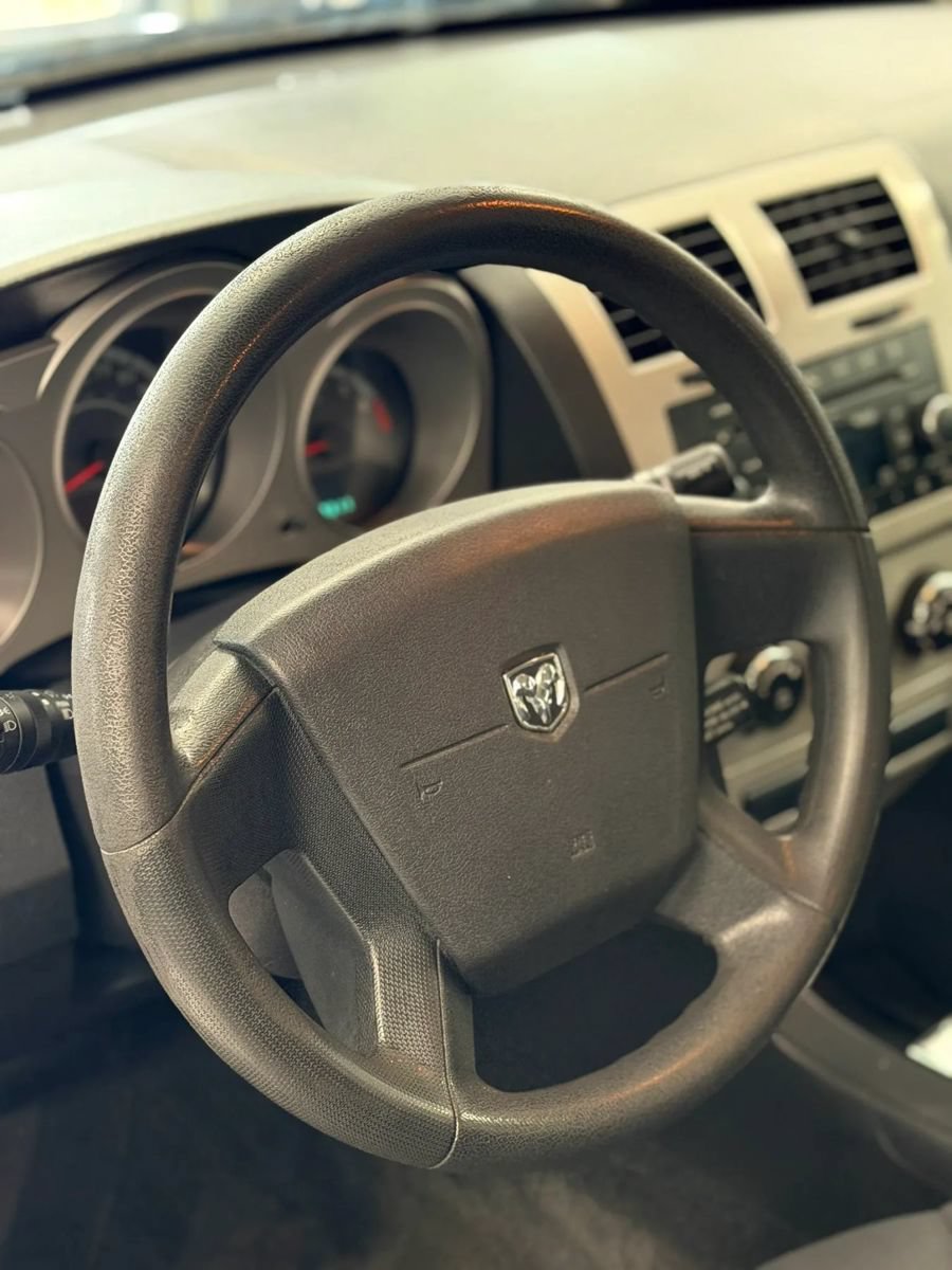 Used 2010 Dodge Avenger SXT FWD image 18