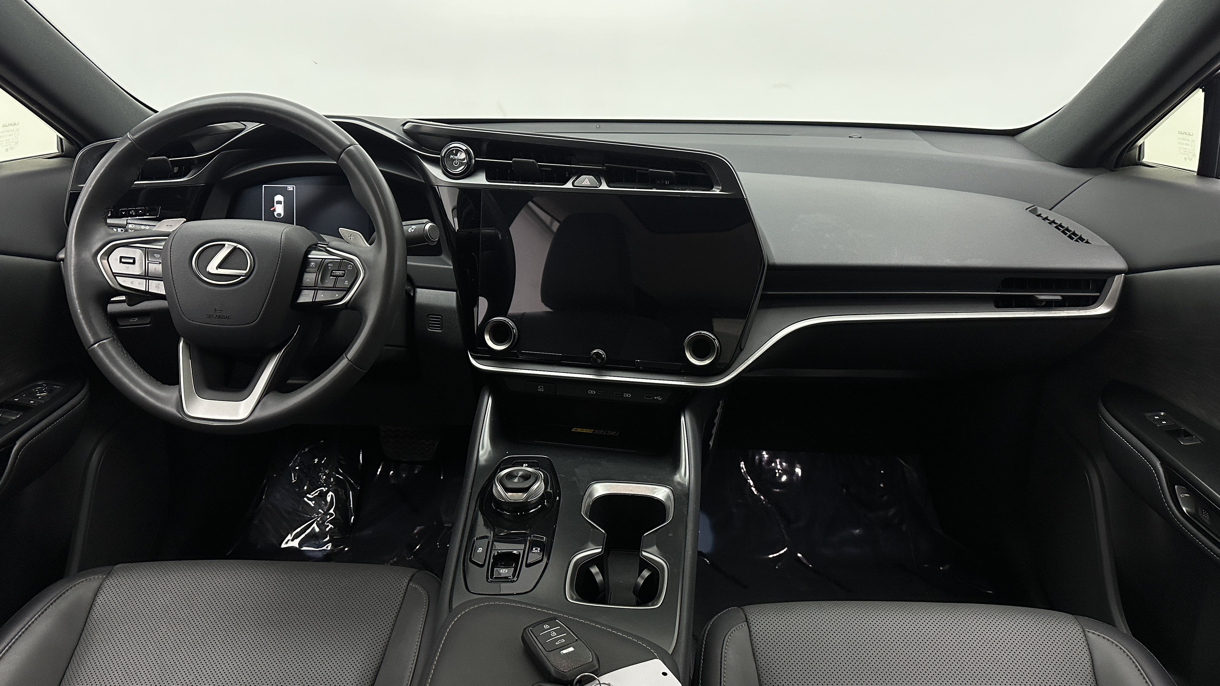 Used 2025 Lexus RZ 300e w/ Accessory Package (Z2) FWD image 30