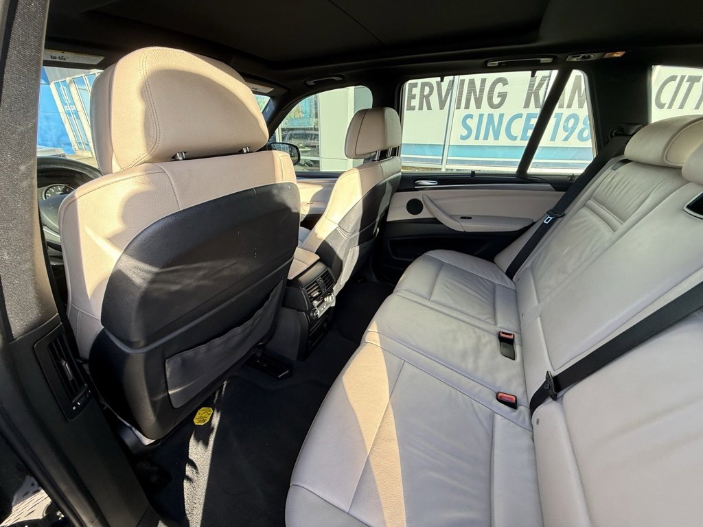 Used 2011 BMW X5 xDrive35i image 27