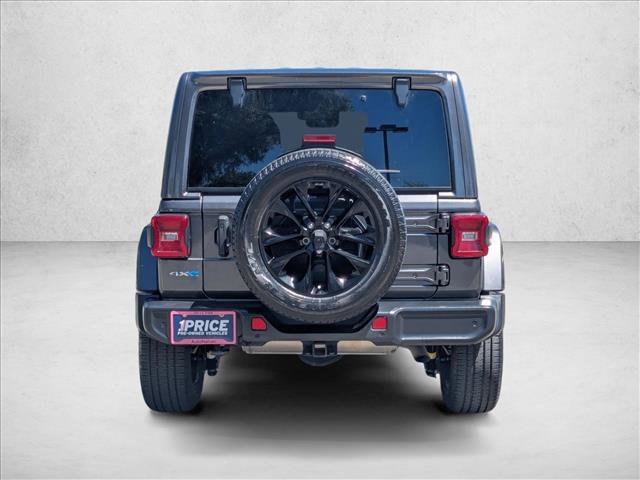 Used 2021 Jeep Wrangler Unlimited Sahara w/ Cold Weather Group AWD/4WD image 6