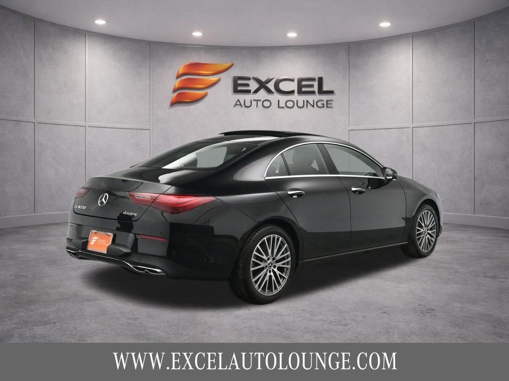 Used 2025 Mercedes-Benz CLA 250 4MATIC image 9