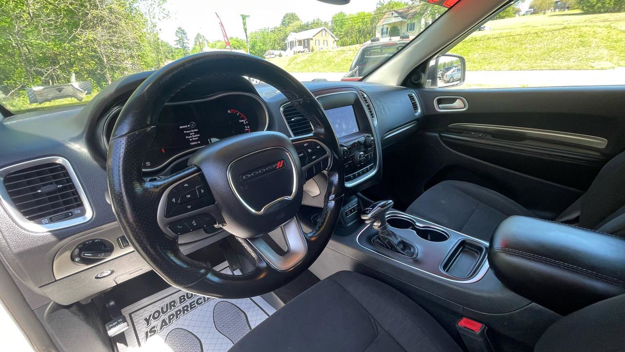 Used 2020 Dodge Durango SXT AWD/4WD image 18