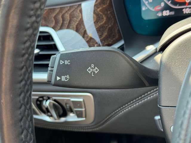 Used 2021 BMW 750i xDrive w/ M Sport Package AWD/4WD image 29