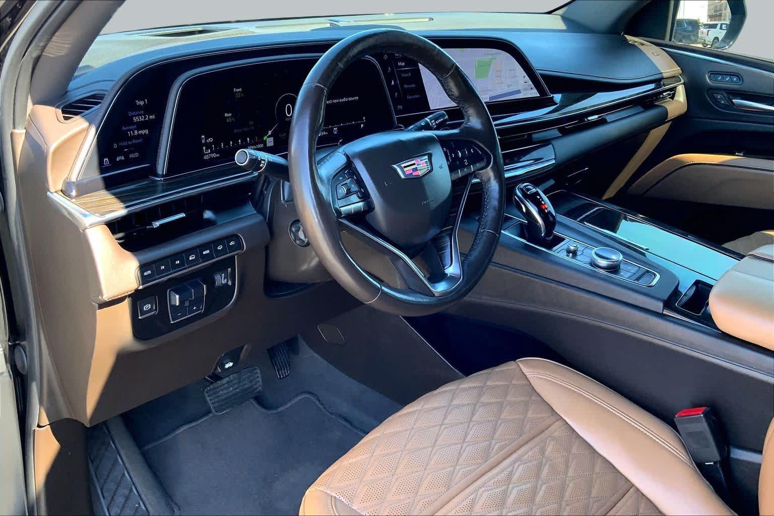 Used 2022 Cadillac Escalade Sport w/ Touring Package AWD/4WD image 16