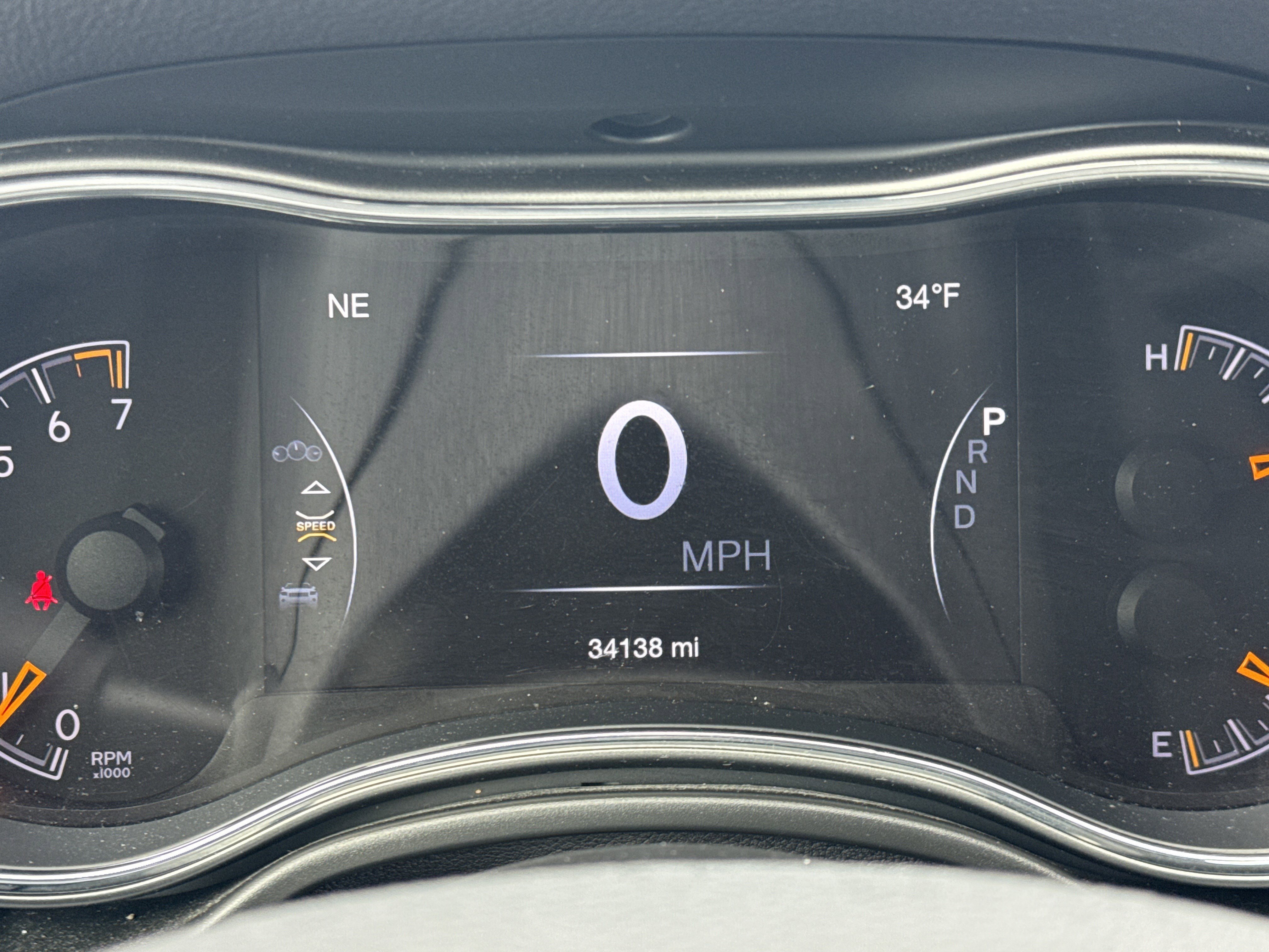 Used 2022 Jeep Grand Cherokee Laredo X image 11