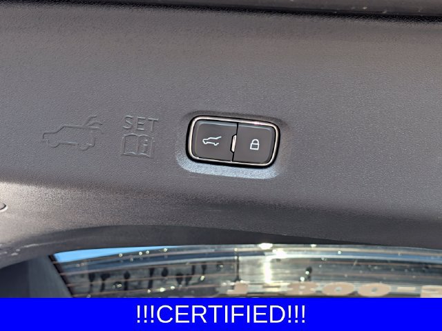 Certified 2025 Ford Expedition Active AWD/4WD image 25