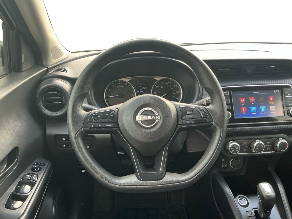 Used 2024 Nissan Kicks S image 18