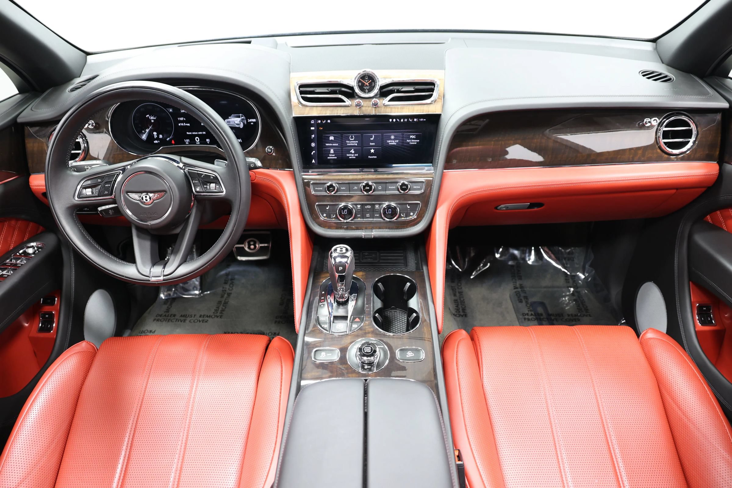Used 2022 Bentley Bentayga AWD/4WD image 53