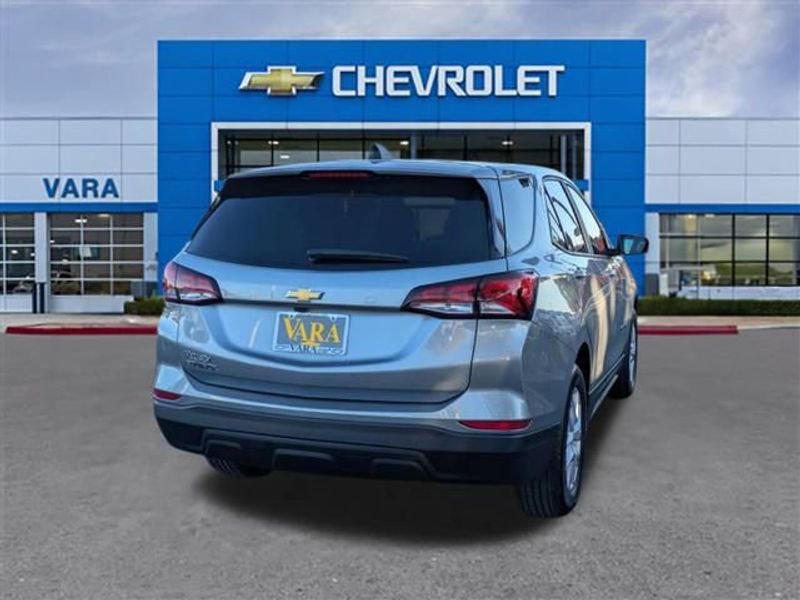 Certified 2024 Chevrolet Equinox LS w/ LS Convenience Package image 5