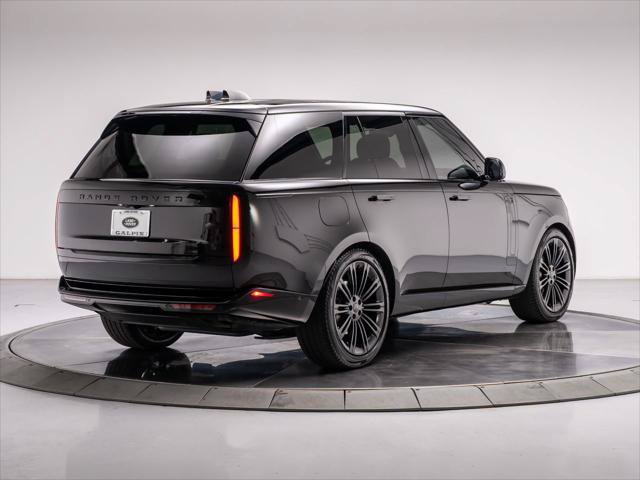 Used 2023 Land Rover Range Rover SE AWD/4WD image 5
