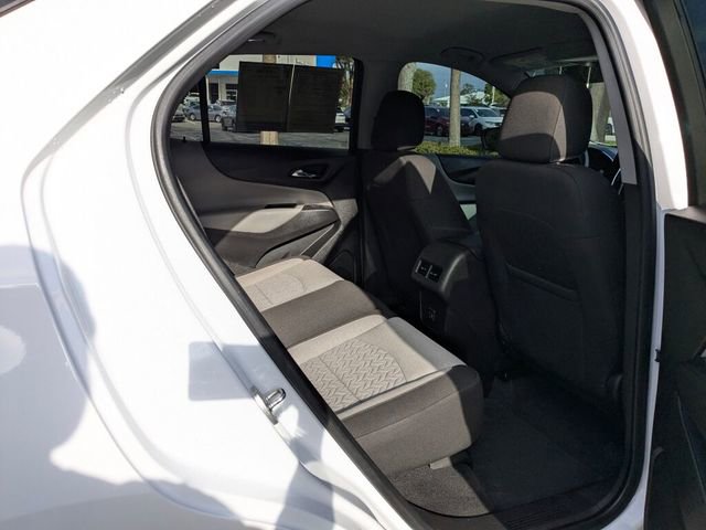 Used 2023 Chevrolet Equinox LS image 32