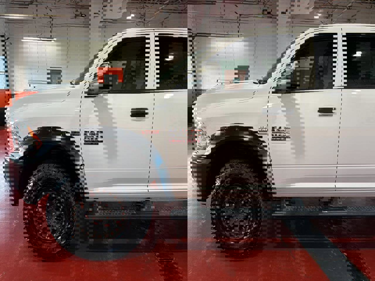 Used 2018 RAM 2500 Tradesman w/ Popular Equipment Group image 11