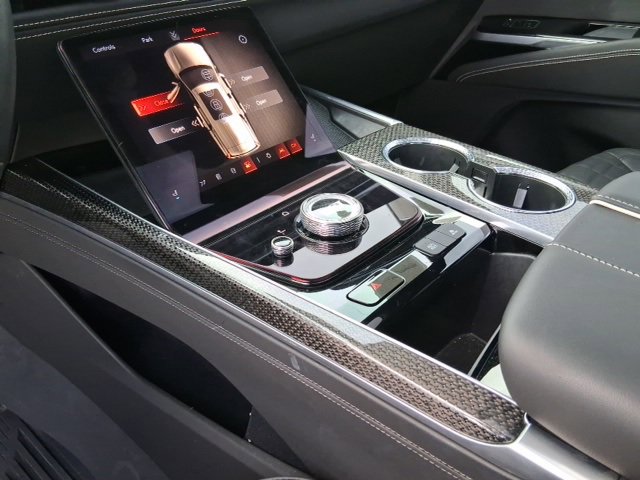 Used 2025 Cadillac Escalade ESV V image 12