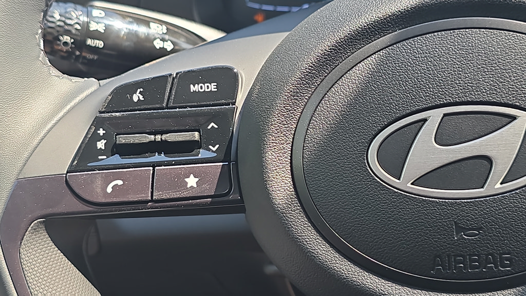 New 2026 Hyundai Elantra Sport FWD image 22