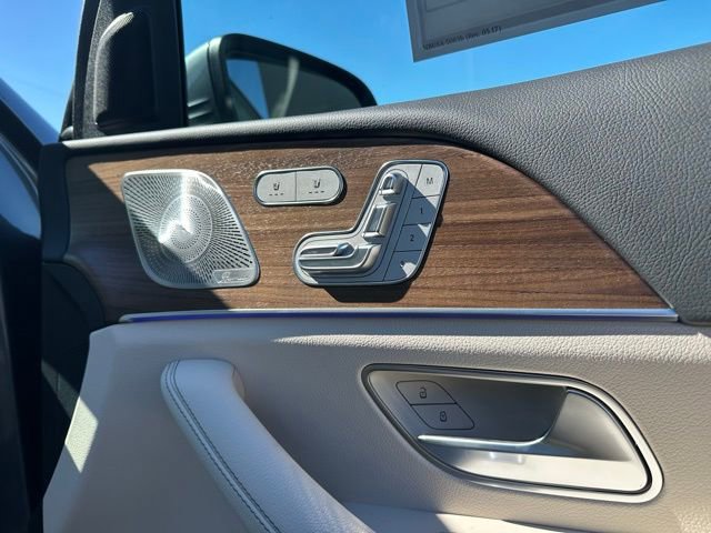 New 2026 Mercedes-Benz GLS 450 4MATIC image 24