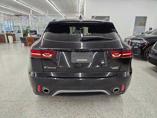 Used 2020 Jaguar E-PACE SE image 5