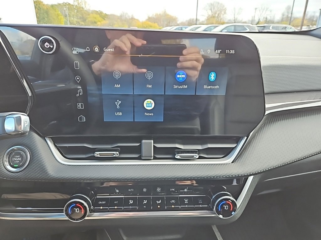 New 2026 Chevrolet Equinox LT w/ Convenience Package II image 17