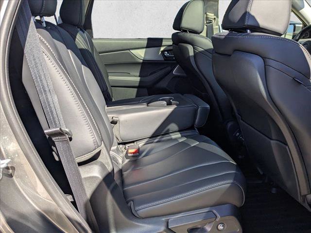 Certified 2025 Acura MDX SH-AWD w/ Technology Package image 20